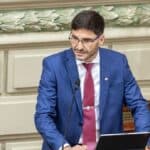 El veto a "Ficha limpia" en el congreso desata polémica