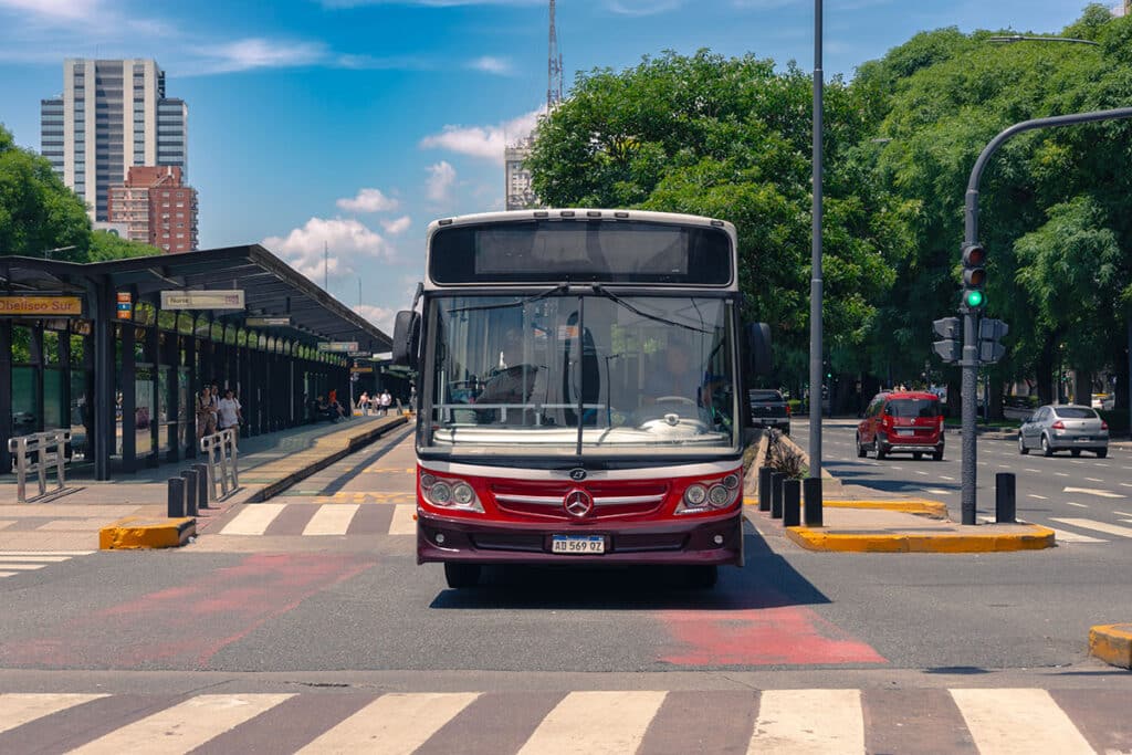 Paro de colectivos en el AMBA: un conflicto que afectará a miles
